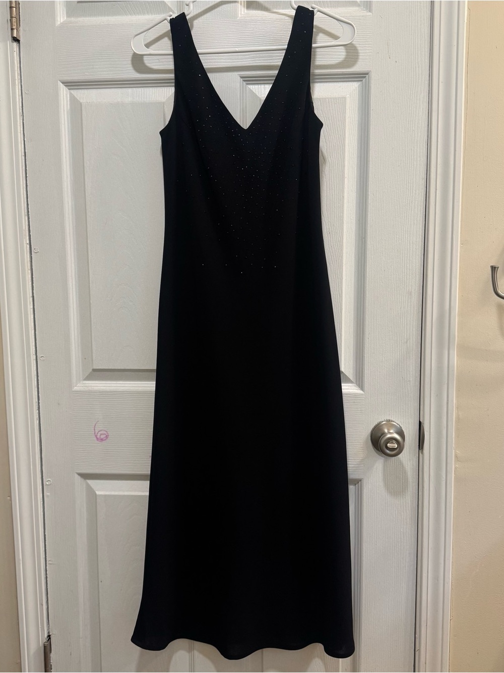 Jones New York Black Beaded Maxi Dress Sleeveless V-Neck Woven Size 6